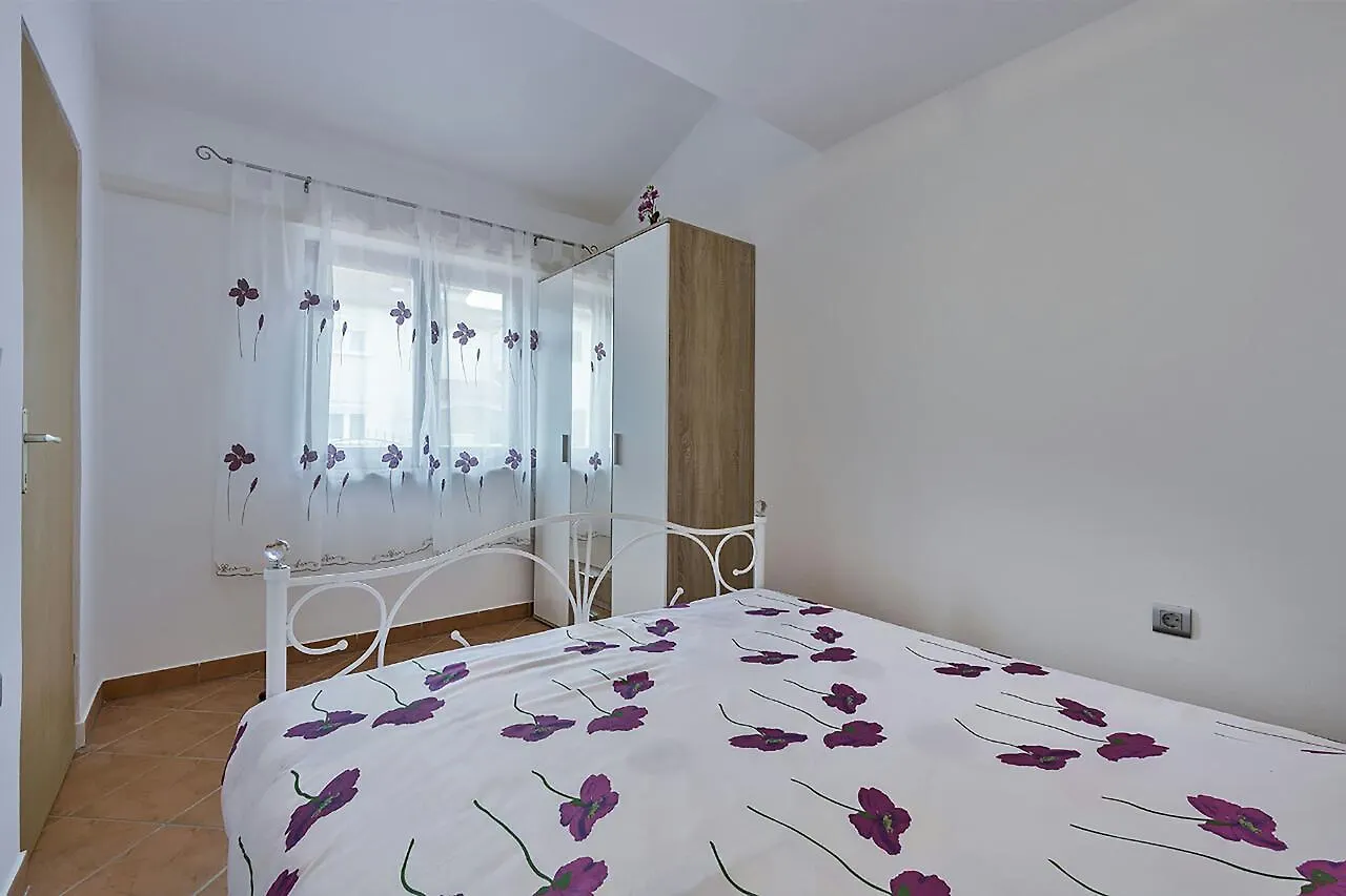 Apartments Monte Grande Pula